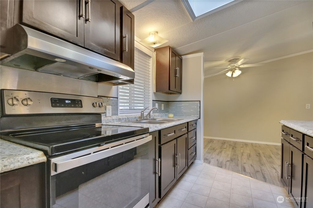 listing image 9361174128251806620