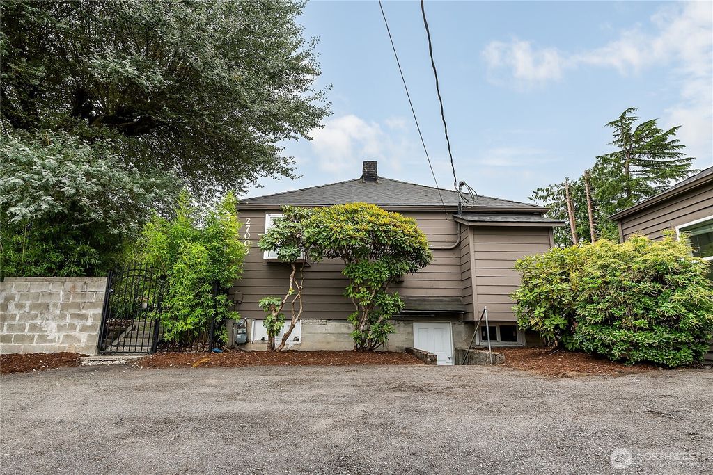 Photo of 27003 124th Avenue SE, Kent, WA 98030 (MLS # 2434431)