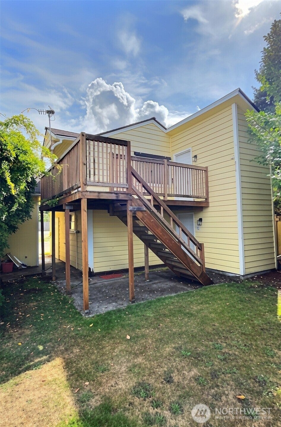 Photo of 12203 Roseberg Avenue S #B, Burien, WA 98168 (MLS # 2590276)