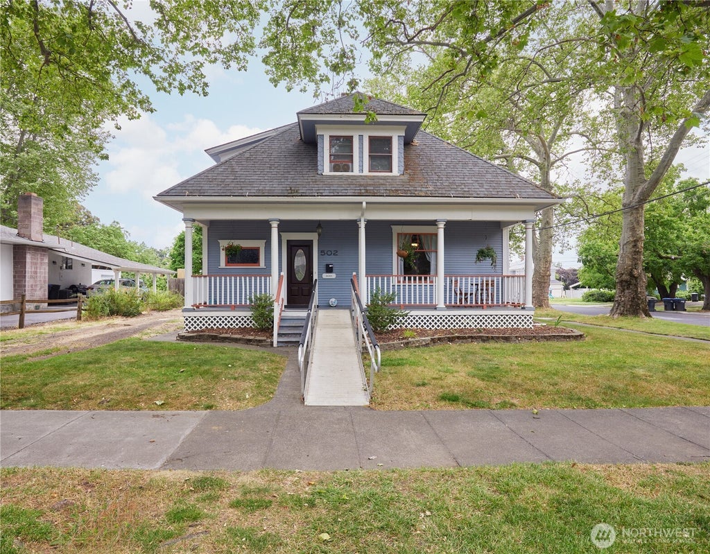 Photo of 502 S 1st Ave Ave, Walla Walla, WA 99362 (MLS # 2547268)