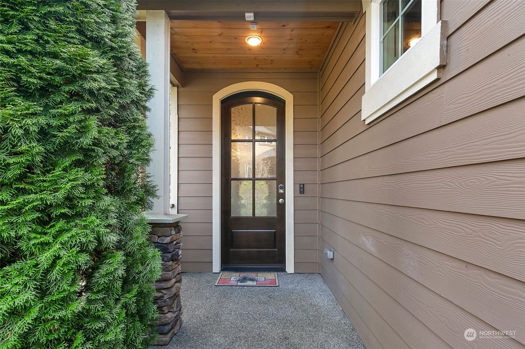 Photo of 13314 89th Avenue NE, Kirkland, WA 98034 (MLS # 2200439)
