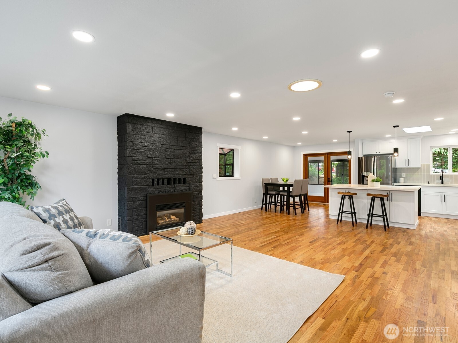 4828 180th Street SW