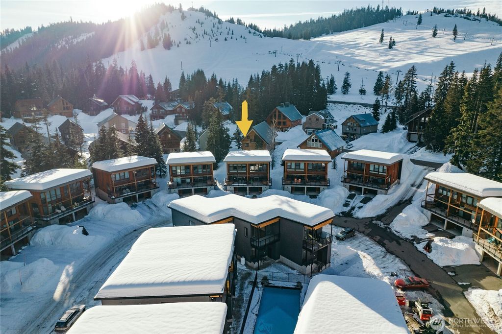 Photo of 200 Pass Life Way #1, Snoqualmie Pass, WA 98068 (MLS # 2453614)