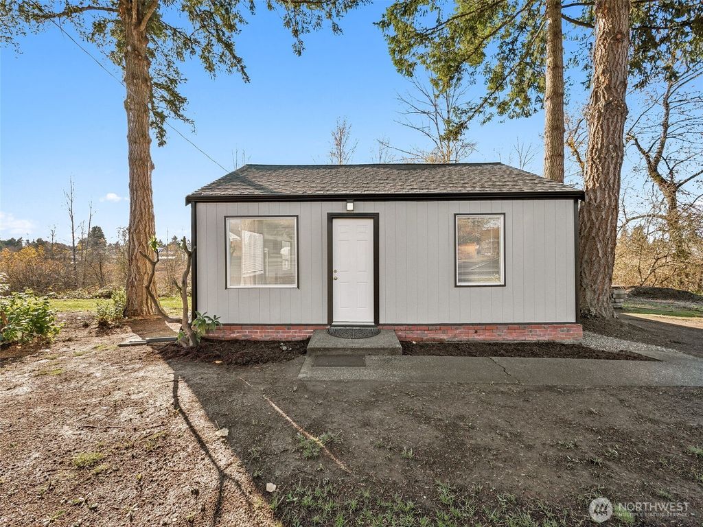 Photo of 12535 SE Kent Kangley Road, Kent, WA 98030 (MLS # 2456390)