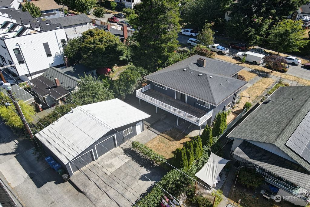 Photo of 6051 42nd Avenue SW, Seattle, WA 98136 (MLS # 1999595)