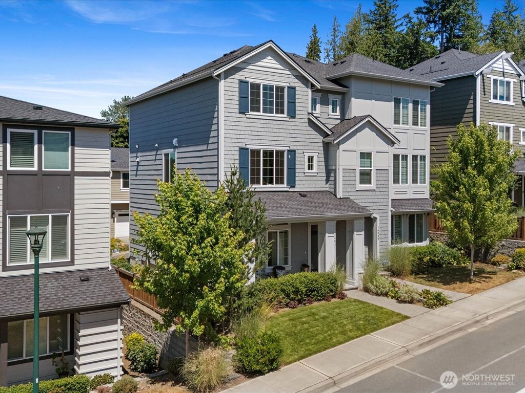 Photo of 14031 3rd Avenue NE, Duvall, WA 98019 (MLS # 2418141)