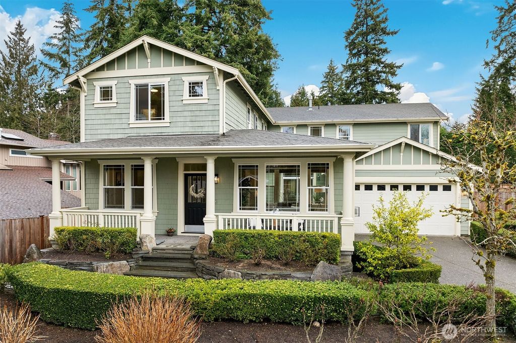 Photo of 3050 125th Avenue NE, Bellevue, WA 98005 (MLS # 2335459)