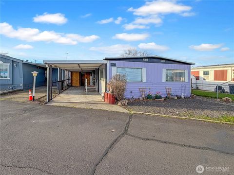 Photo of 1236 Jones Drive, Walla Walla, WA 99362 (MLS # 2461421)