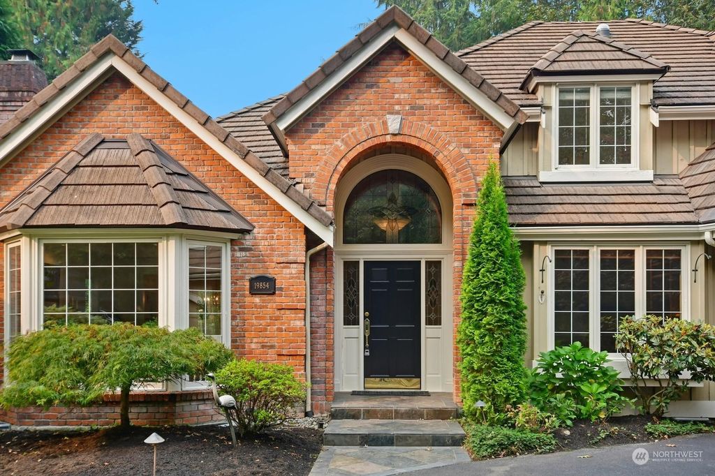 Photo of 19854 NE 128th Court, Woodinville, WA 98077 (MLS # 2008234)