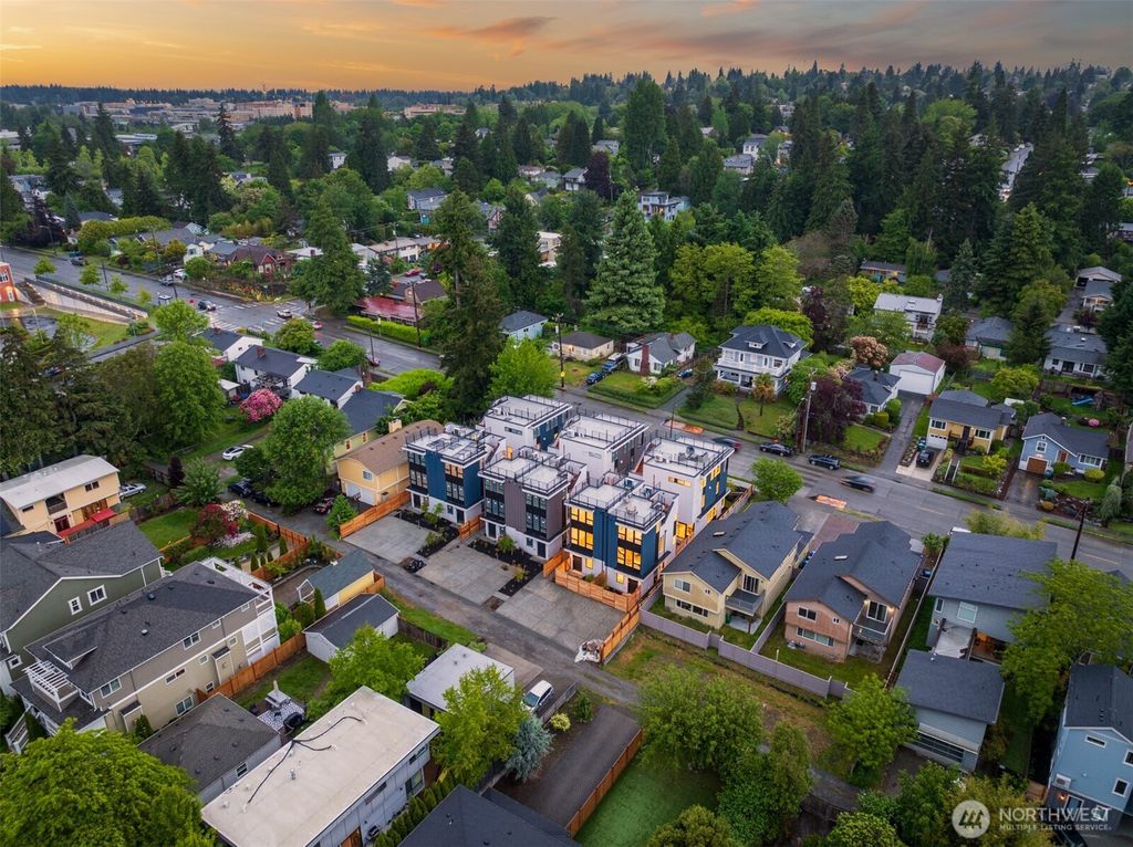 Photo of 8833 B Wallingford Avenue N, Seattle, WA 98103 (MLS # 2435285)