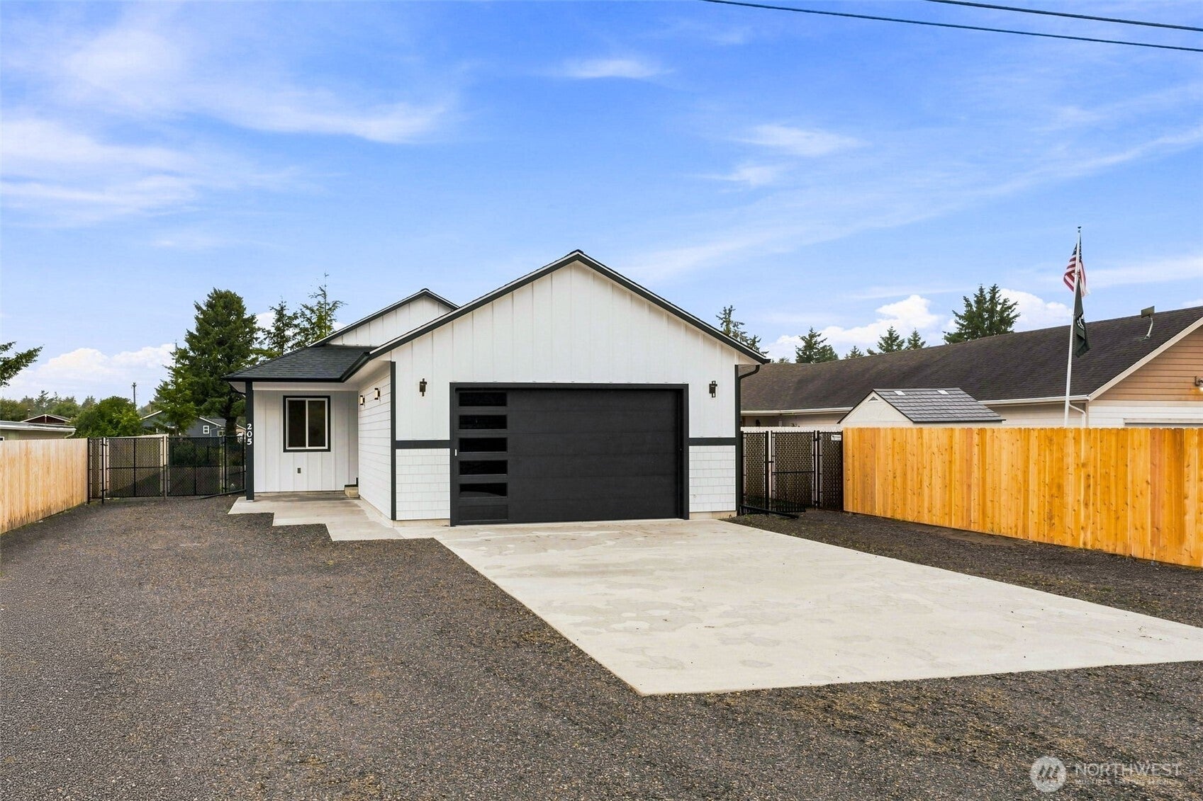 205 Canal Drive SE