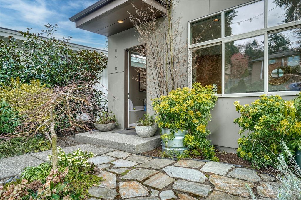 Photo of 6416 57th Avenue S, Seattle, WA 98118 (MLS # 2203067)