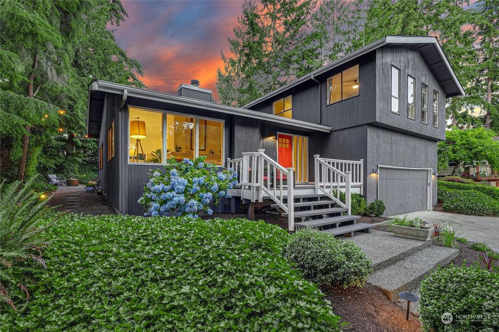 Photo of 4218 181st Avenue SE, Bellevue, WA 98008 (MLS # 2263268)