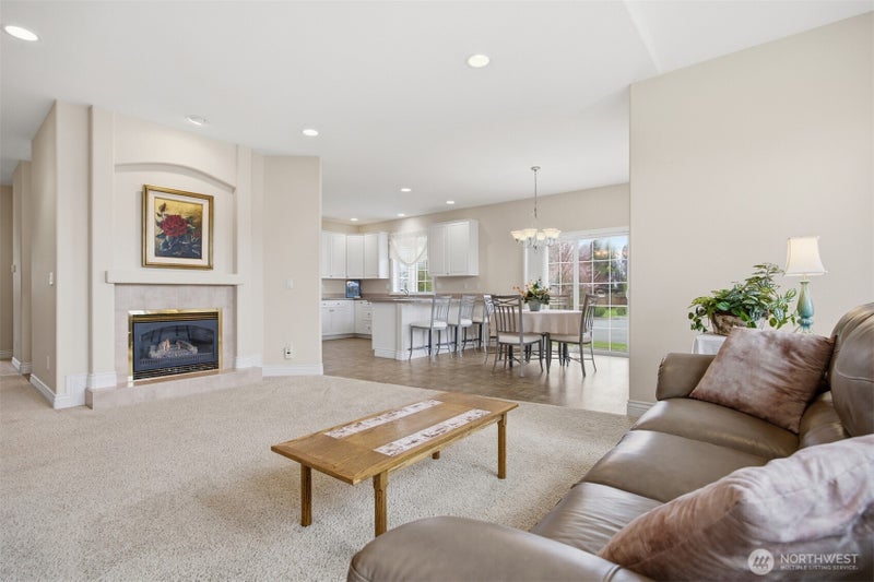 1417 Woodfield Place