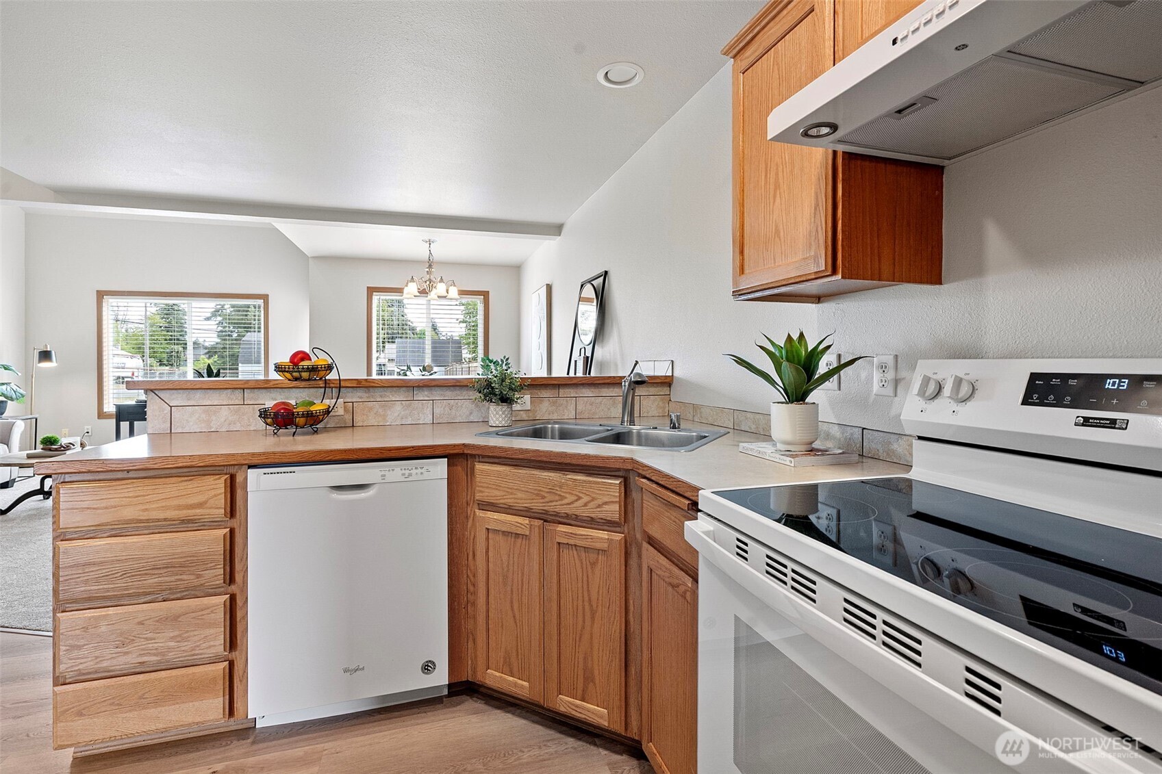 16303 Park Avenue S 1-2