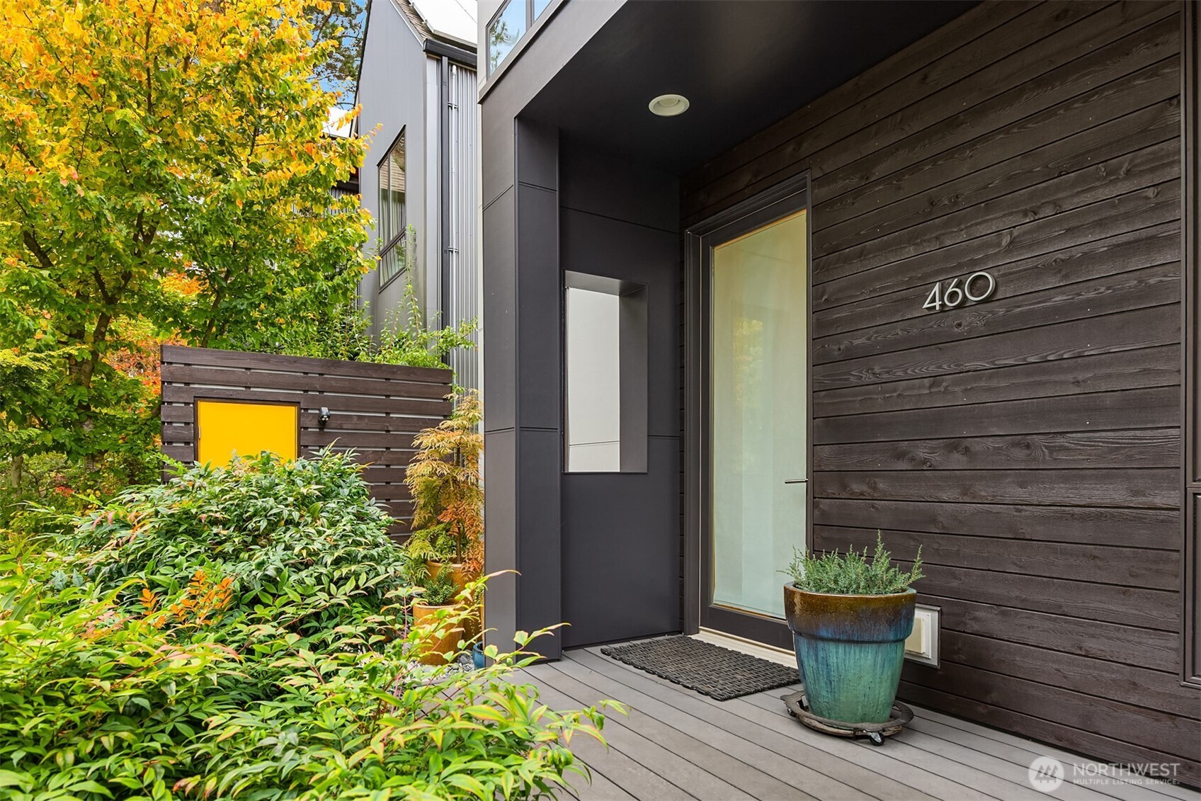 460 Grow Avenue NW