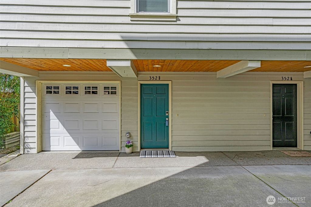 Photo of 352 NW 76th Street #B, Seattle, WA 98117 (MLS # 2366660)