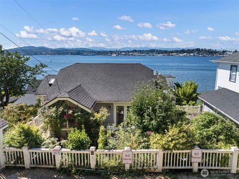 Photo of 506 Perry Avenue N, Port Orchard, WA 98366 (MLS # 2559610)