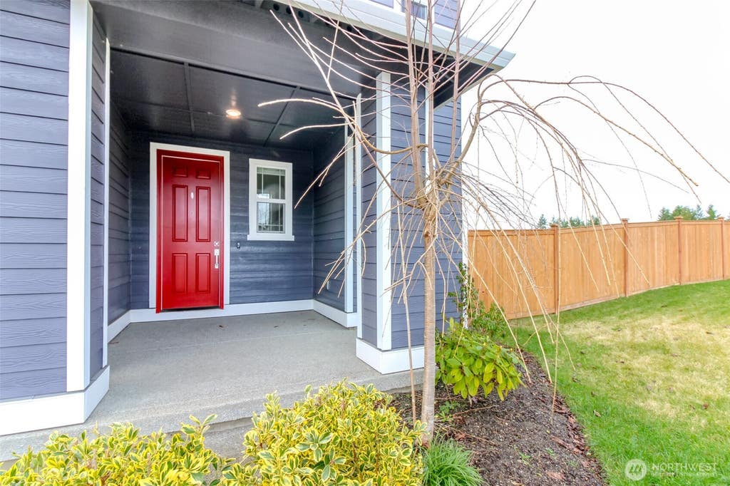 Photo of 19964 25th Avenue Ct E, Spanaway, WA 98387 (MLS # 2566139)
