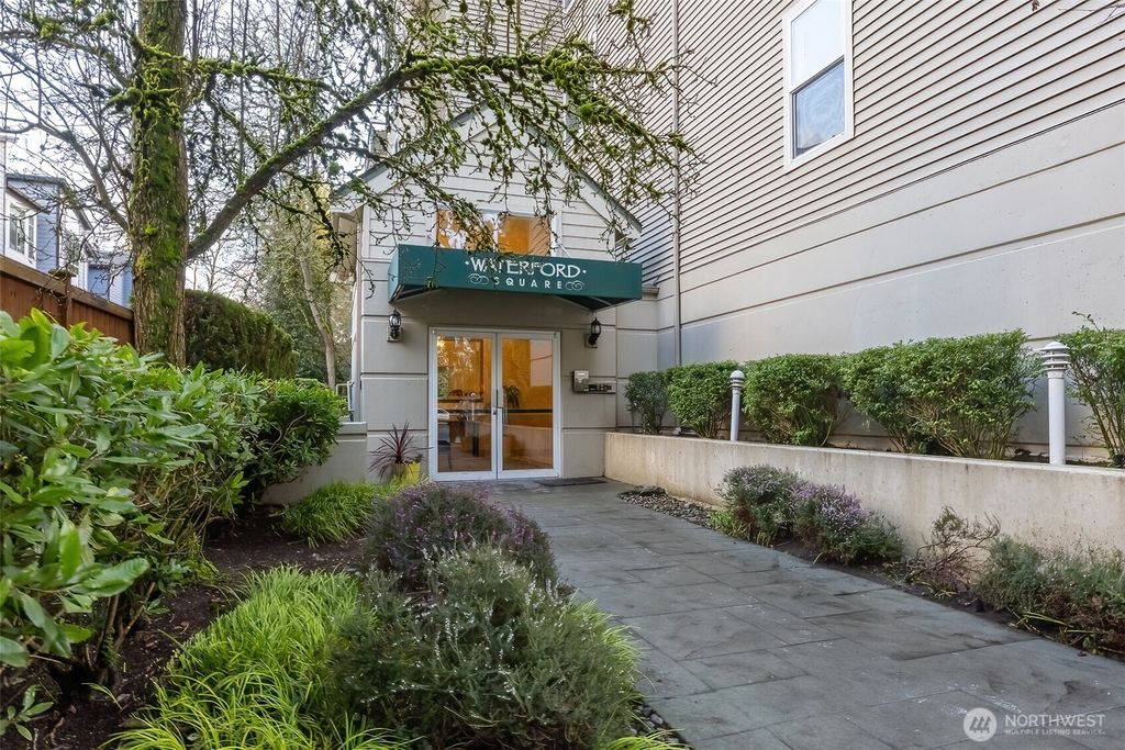Photo of 6831 NE 170th Street #103, Kenmore, WA 98028 (MLS # 2335839)