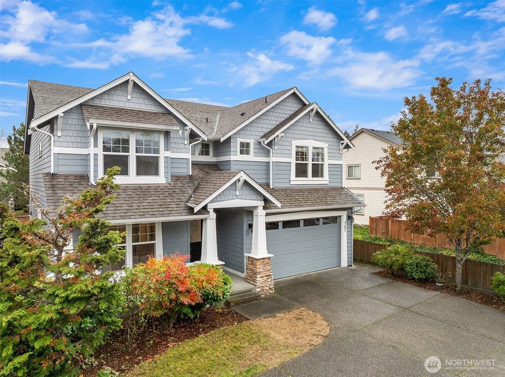 Photo of 787 Hoquiam Place NE, Renton, WA 98059 (MLS # 2452416)