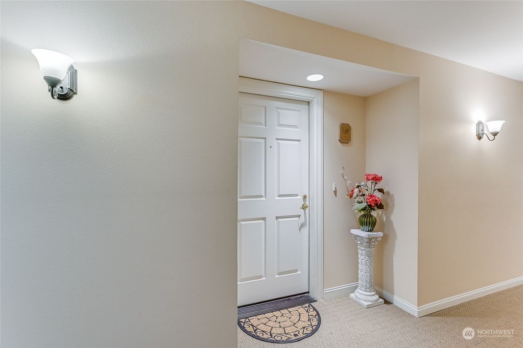 Photo of 4109 224th Lane SE #301, Issaquah, WA 98029 (MLS # 2058016)