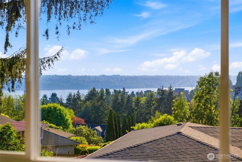 Photo of 3058 44th Avenue NE, Tacoma, WA 98422 (MLS # 2518476)