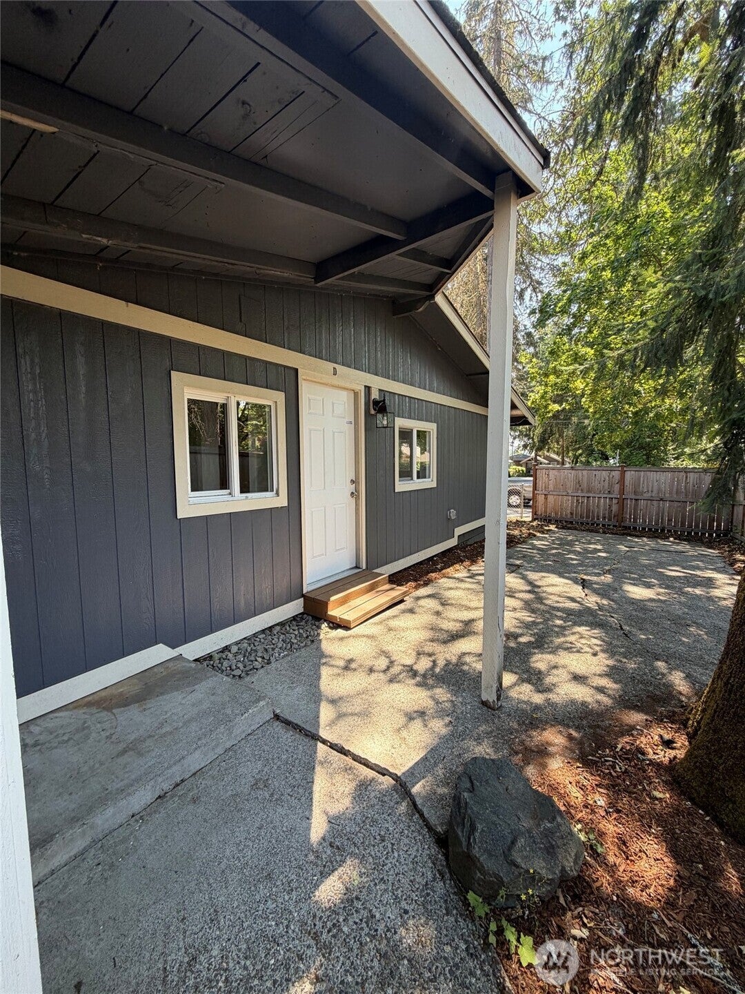 9315 Veterans Drive SW