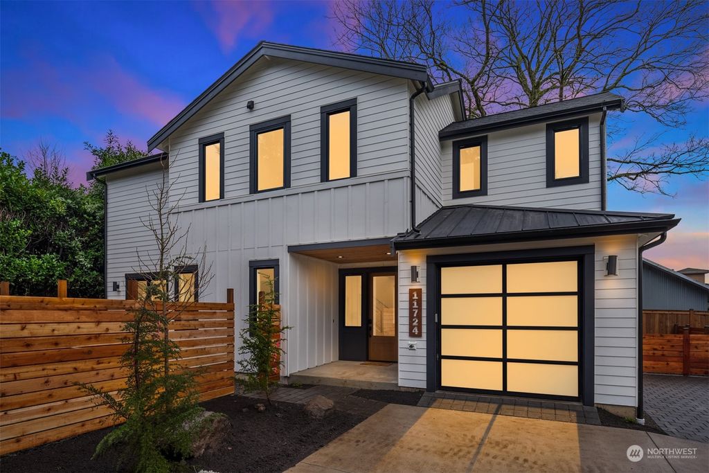Photo of 11724 82nd Avenue NE #D, Kirkland, WA 98034 (MLS # 2321549)