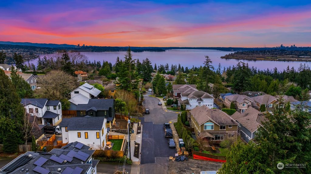 Photo of 11724 82nd Avenue NE #D, Kirkland, WA 98034 (MLS # 2321549)