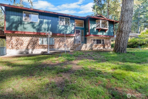 Photo of 25225 70th Avenue E, Graham, WA 98338 (MLS # 2578901)