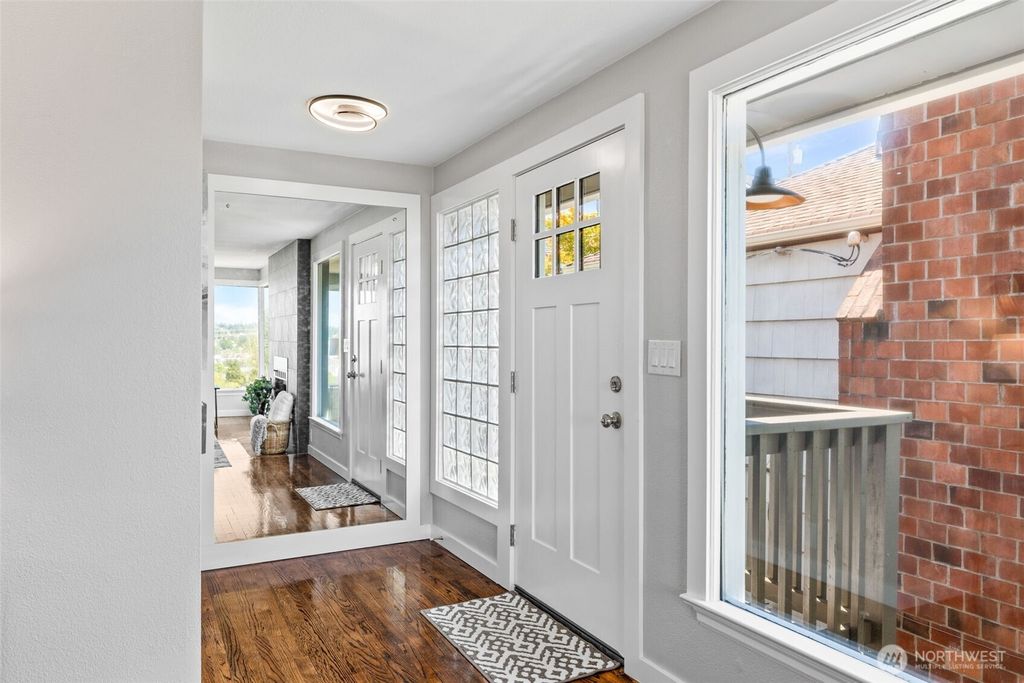 Photo of 2800 W Elmore Place, Seattle, WA 98199 (MLS # 2411864)