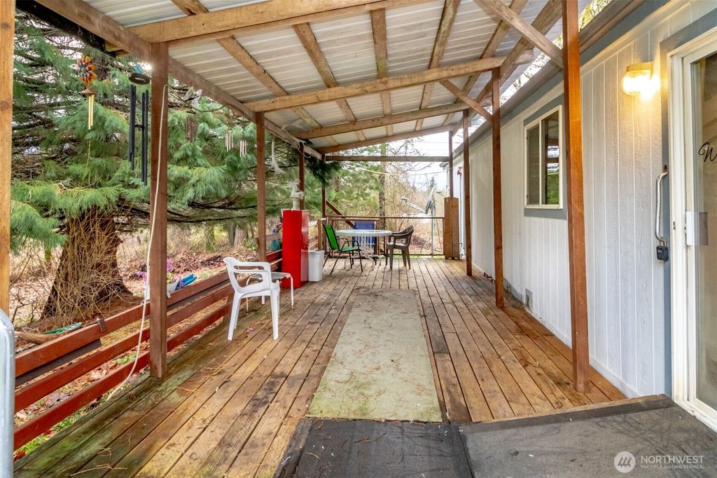 Photo of 29885 172 Avenue SE, Kent, WA 98042 (MLS # 2464726)