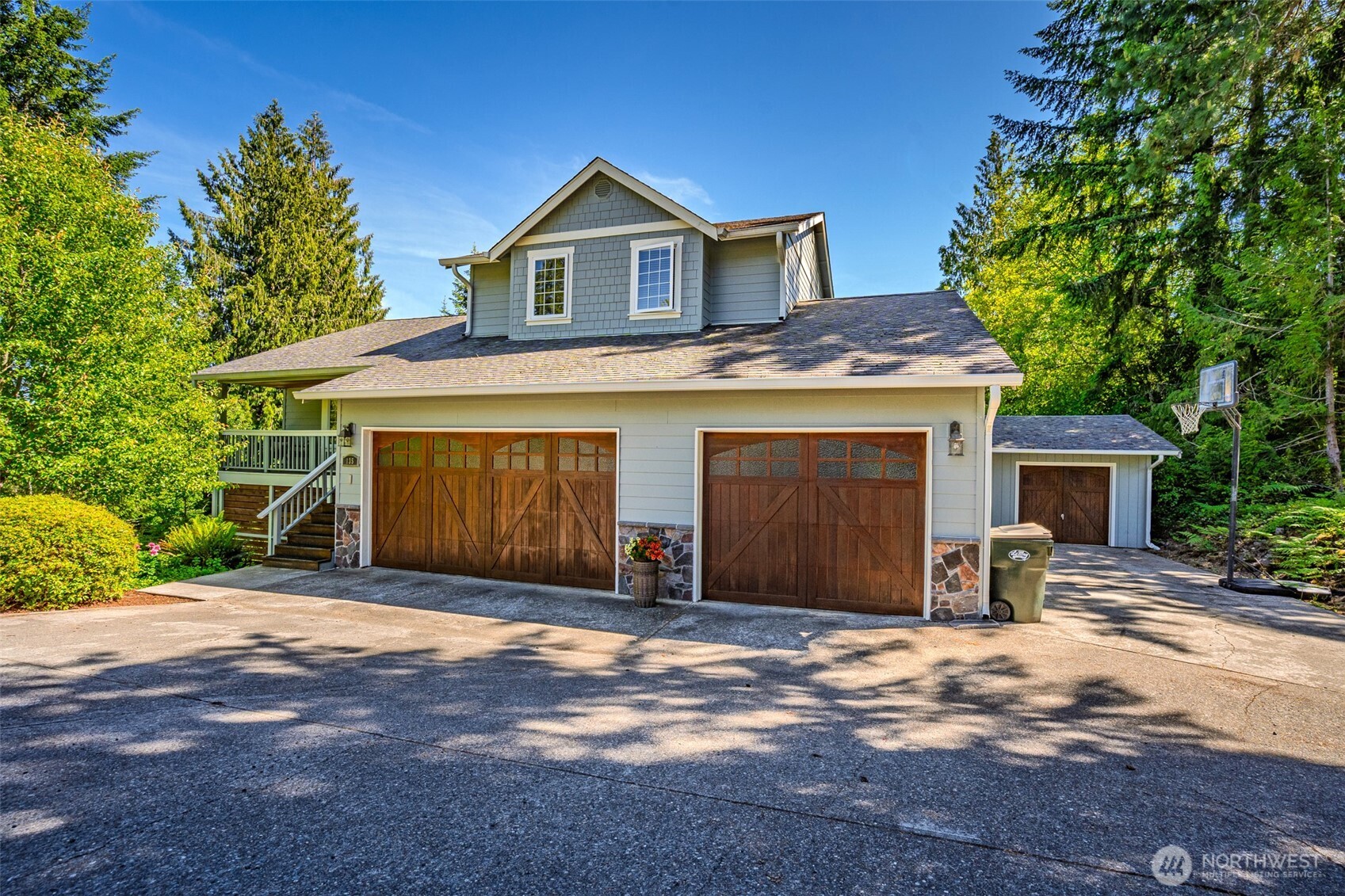 135 Hemlock Drive