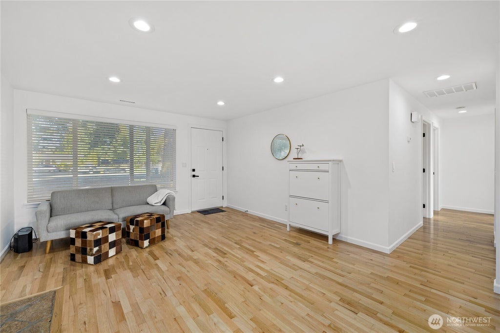 Photo of 22 223rd St ST SW, Bothell, WA 98021 (MLS # 2579666)