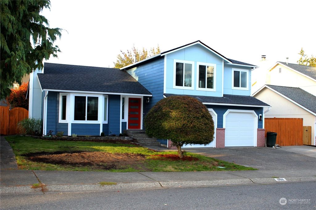 Photo of 12916 SE 217 Place, Kent, WA 98031 (MLS # 2301270)