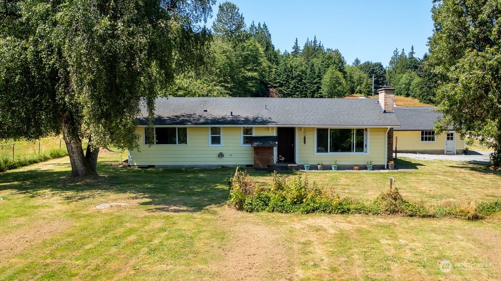 Photo of 20428 36th Ave NW Ave, Stanwood, WA 98292 (MLS # 2259120)