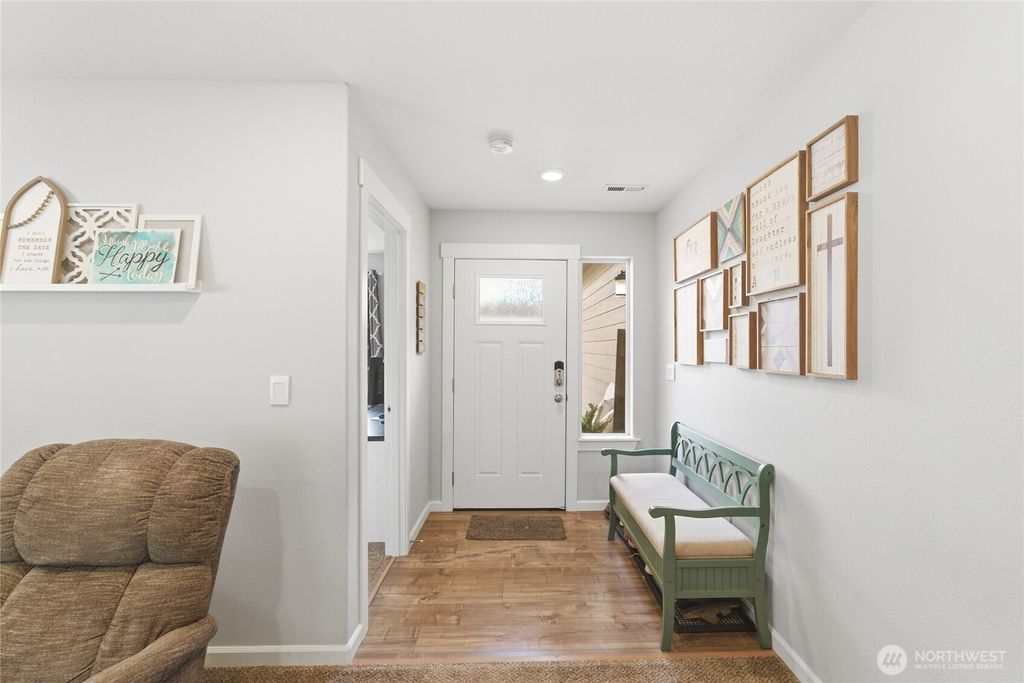 Photo of 410 Riverside Meadow Mdw, Cashmere, WA 98815 (MLS # 2504751)