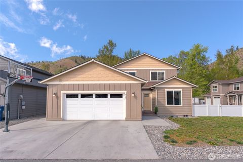 Photo of 410 Riverside Meadow Mdw, Cashmere, WA 98815 (MLS # 2504751)