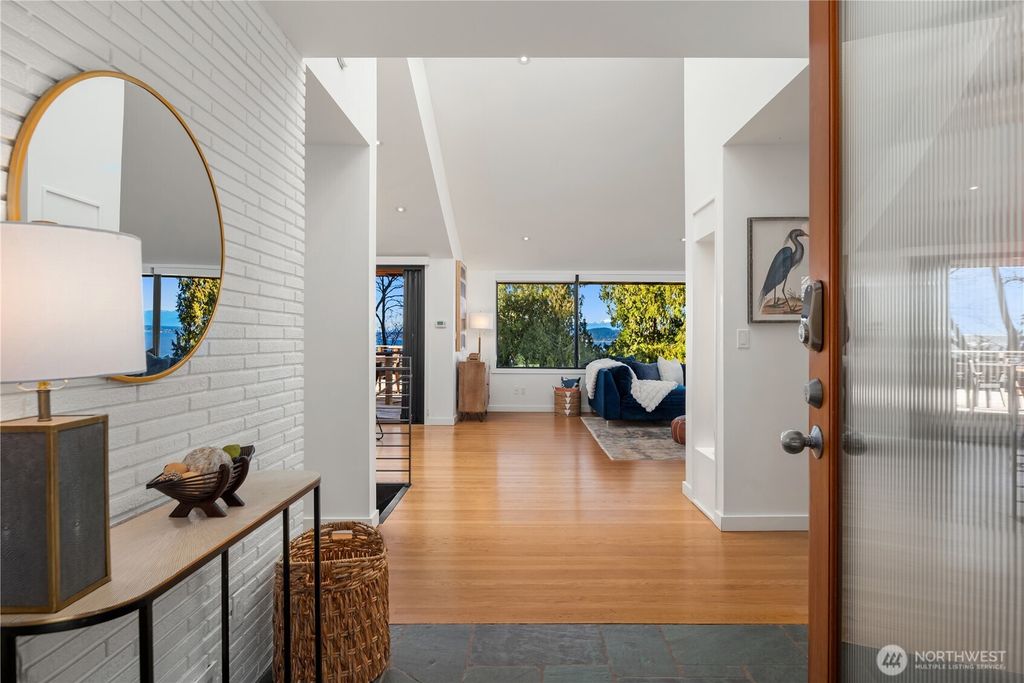 Photo of 3350 58th Avenue SW, Seattle, WA 98116 (MLS # 2479812)