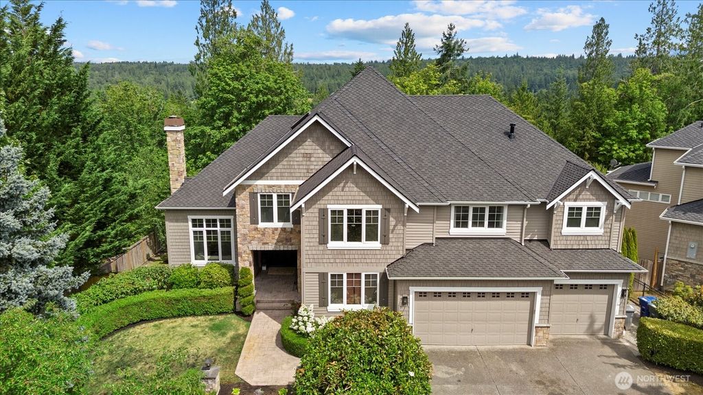 Photo of 2046 277th Avenue SE, Sammamish, WA 98075 (MLS # 2497306)