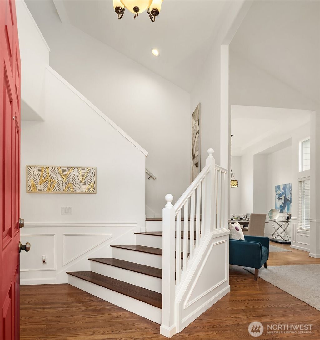 Photo of 5709 NE 3rd Place, Renton, WA 98059 (MLS # 2506879)