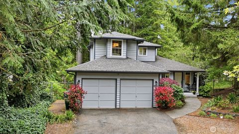 Photo of 8613 Foster Grove Court NE, Bremerton, WA 98311 (MLS # 2516615)
