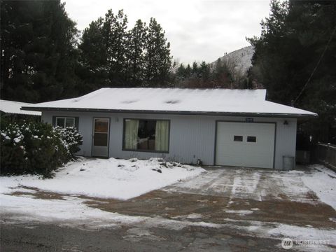 Photo of 5649 Airport Road, Cashmere, WA 98815 (MLS # 2499517)