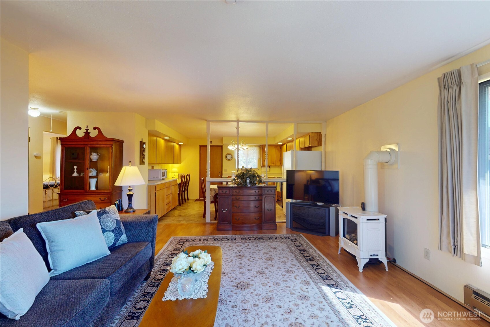 190 W Veterans Avenue