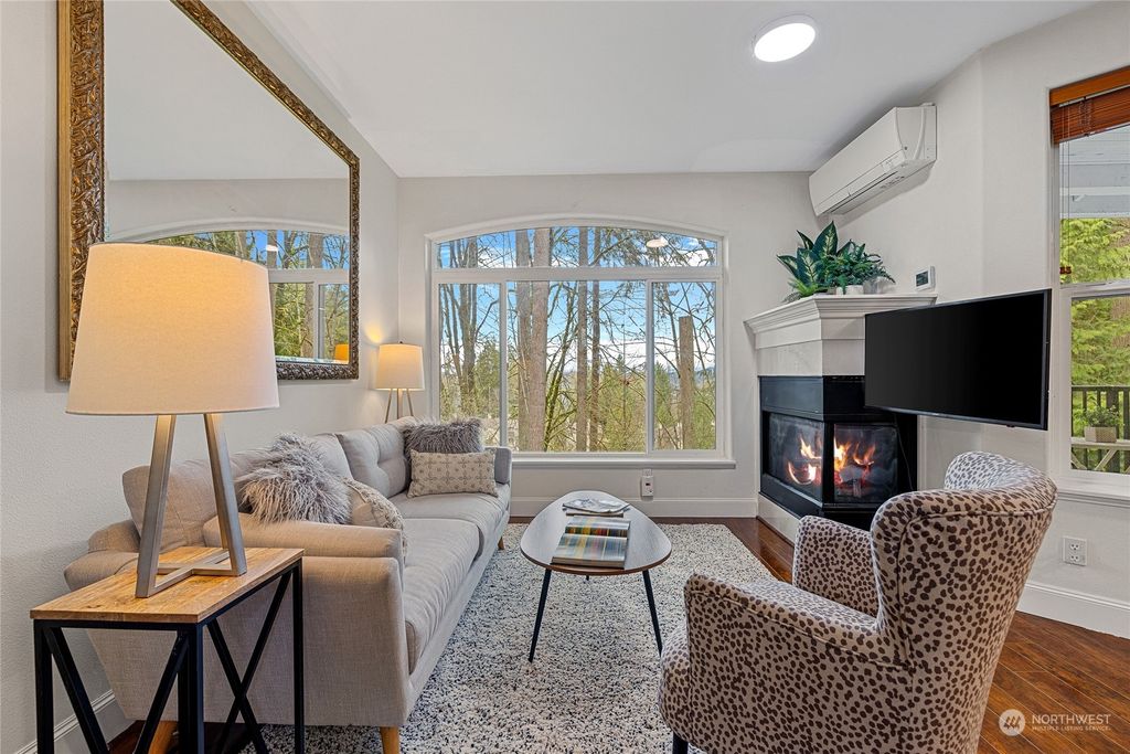 Photo of 5000 NW Village Park Drive #B214, Issaquah, WA 98027 (MLS # 2206767)