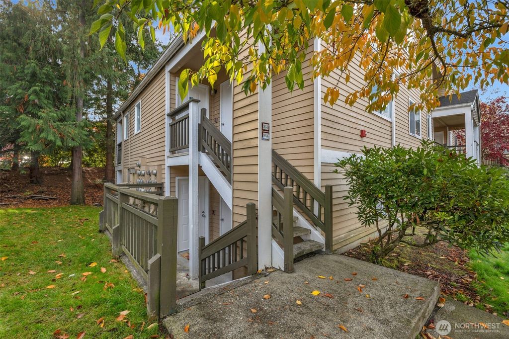 Photo of 5300 Harbour Pointe Boulevard #307A, Mukilteo, WA 98275 (MLS # 2446548)