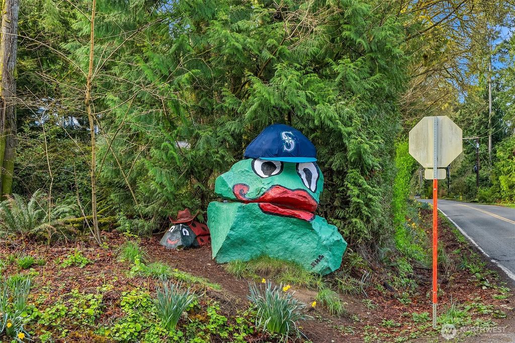 Photo of 14442 Phelps Road NE, Bainbridge Island, WA 98110 (MLS # 2494184)