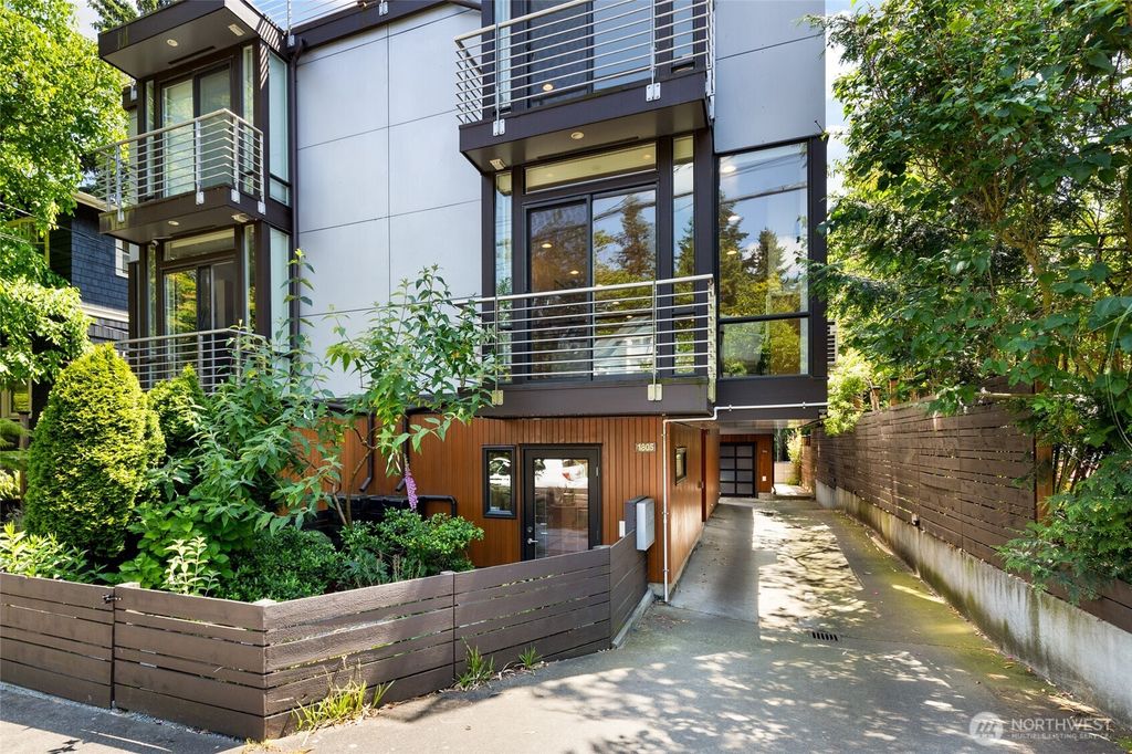 Photo of 1805 N 36th Street, Seattle, WA 98103 (MLS # 2388772)