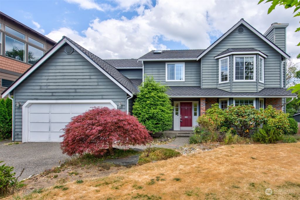 Photo of 16020 124th Court NE, Woodinville, WA 98072 (MLS # 2137543)